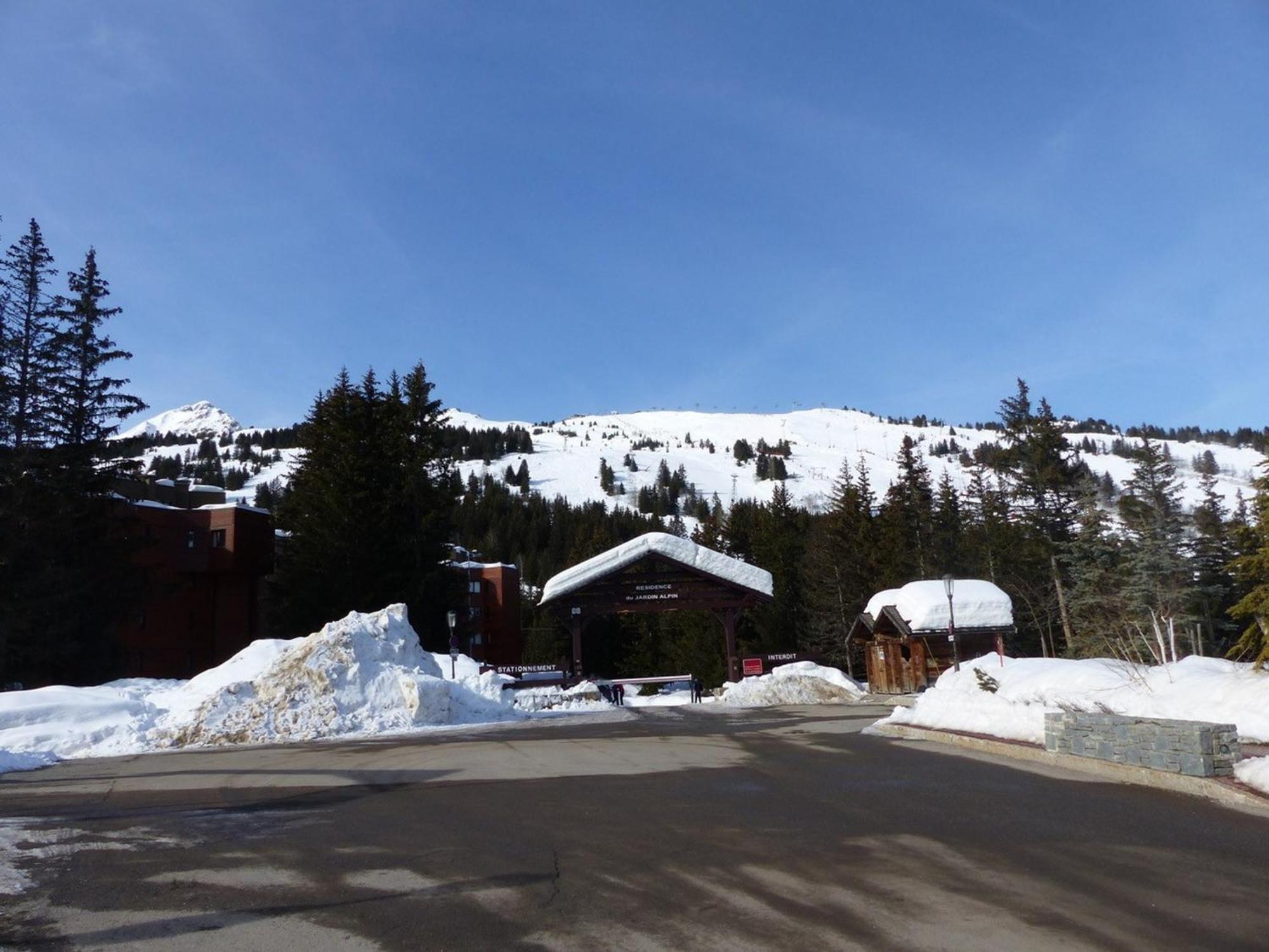 Appartement 3P Avec Balcon, Pres De La Foret A Courchevel - Fr-1-514-27 Exterior photo